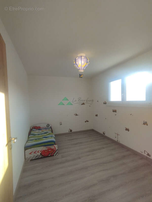 Maison individuelle construite en 2022 d'environ 90m2 sur un terrain de 3,92 ares proche de la frontière Suisse - photo 12