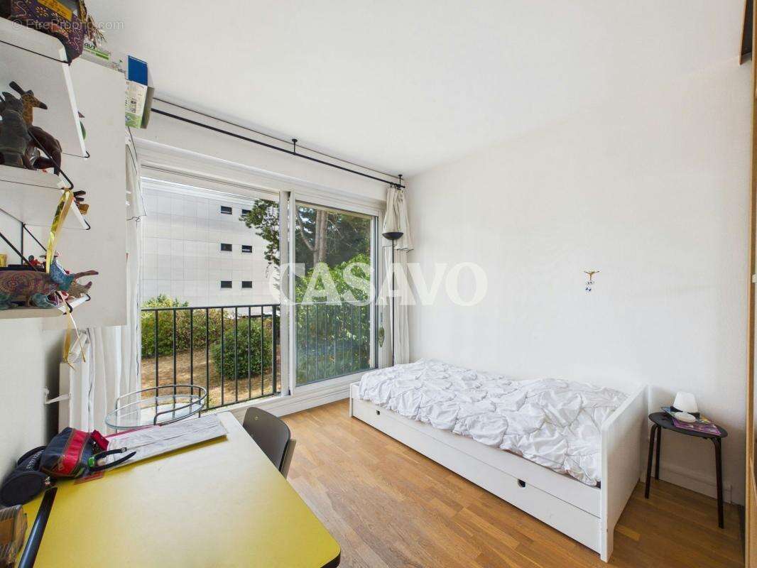 Vente Appartement 5 pièces de 92m² - 92380 Garches - photo 14