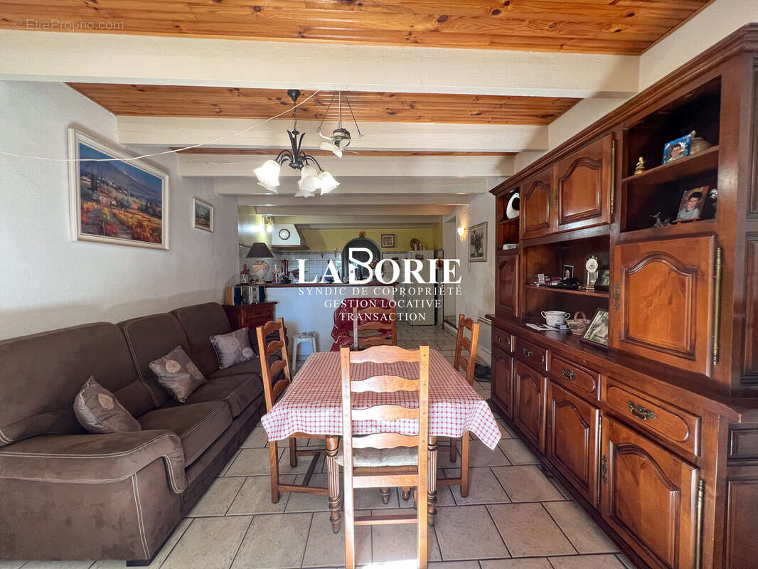 Maison 118 m² à Serignan-Du-Comtat  - photo 3