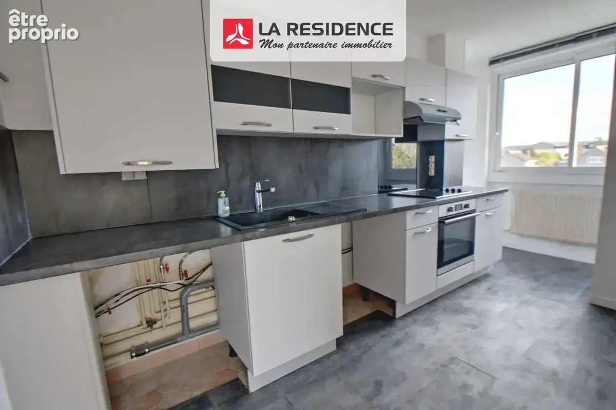 Appartement 69 m² à Mantes-La-Ville  - photo 2