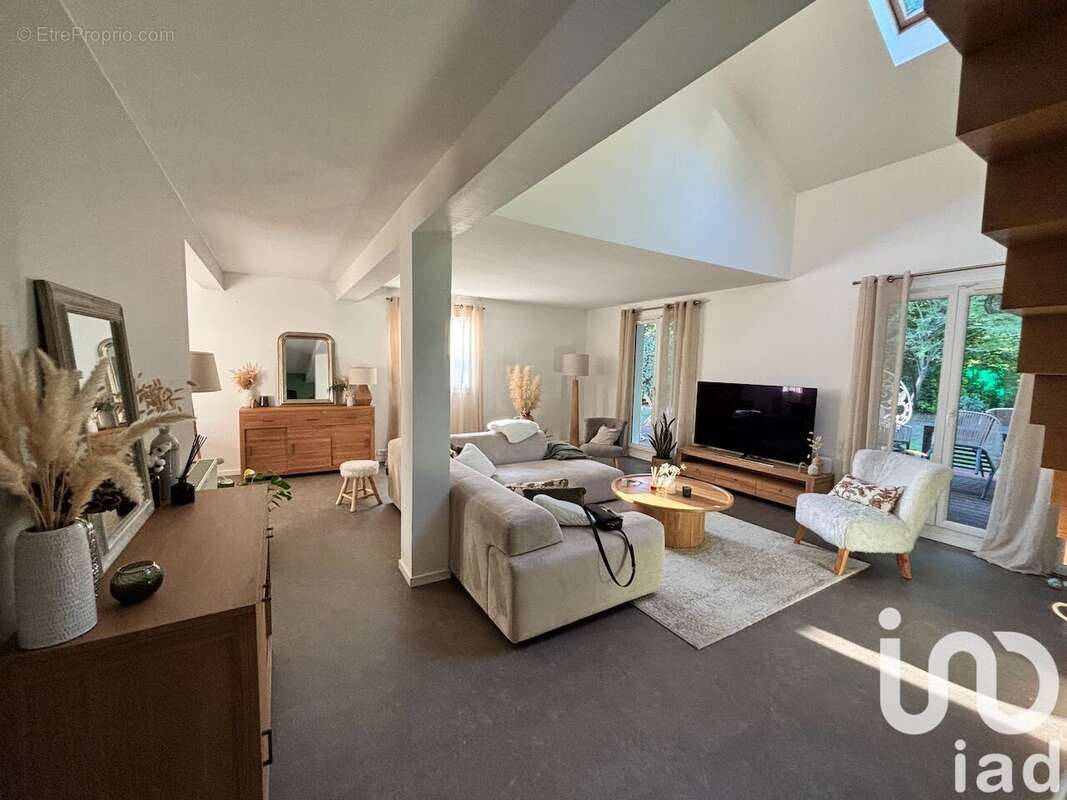 Photo 8 - Maison à BONNELLES