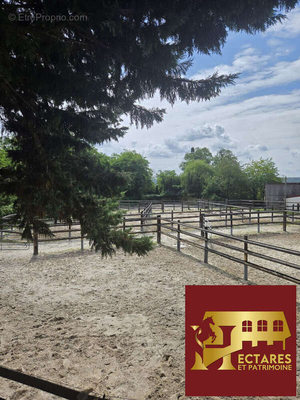 Maison à MARCOUSSIS