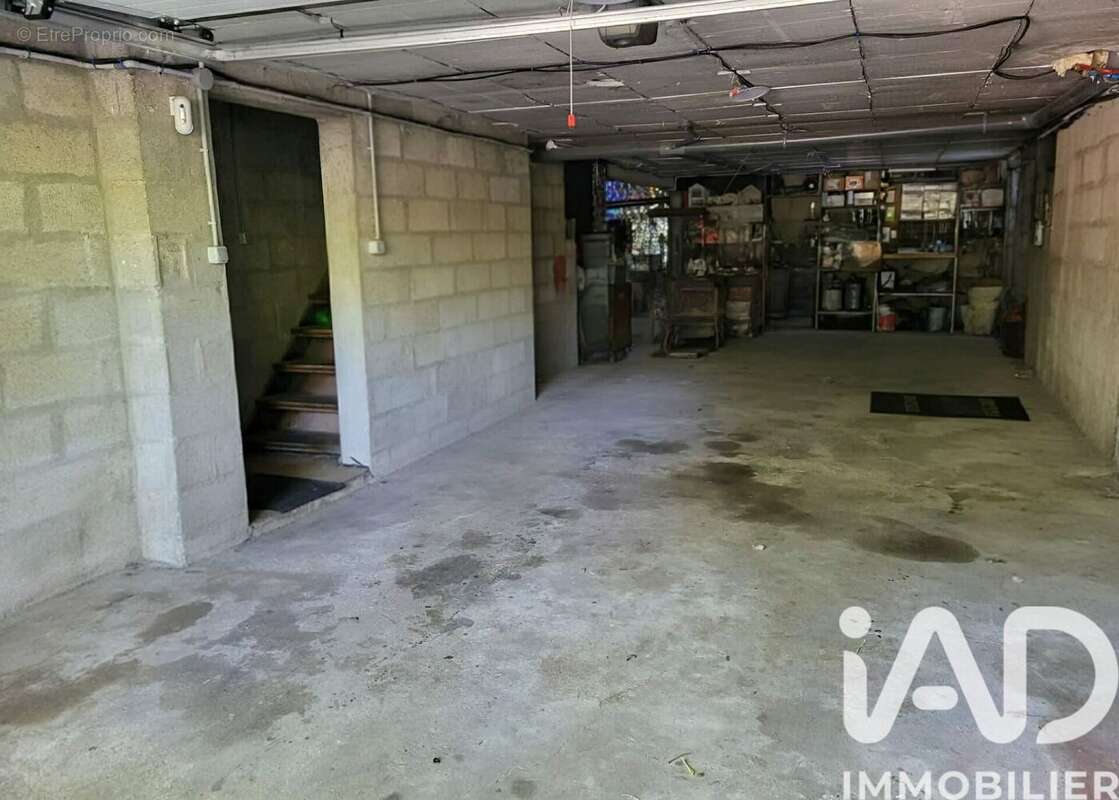 Maison 158 m² à Frieres-Faillouel  - photo 6