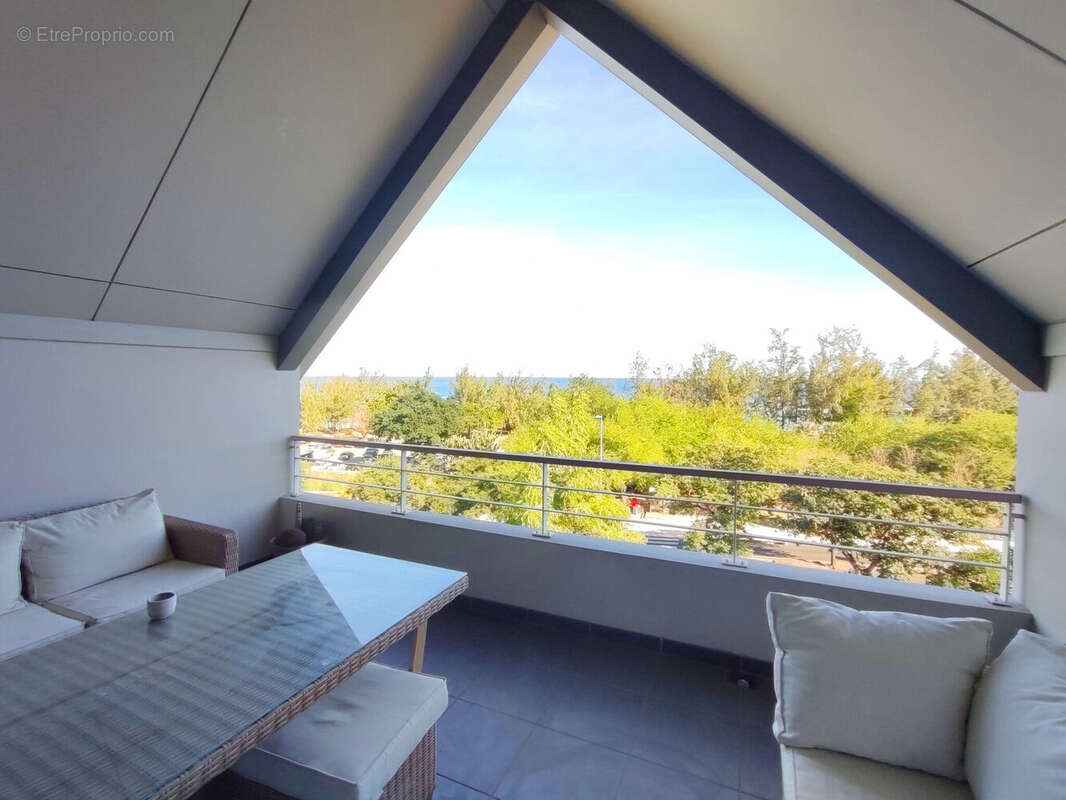 Photo 2 - Appartement à SAINT-LEU