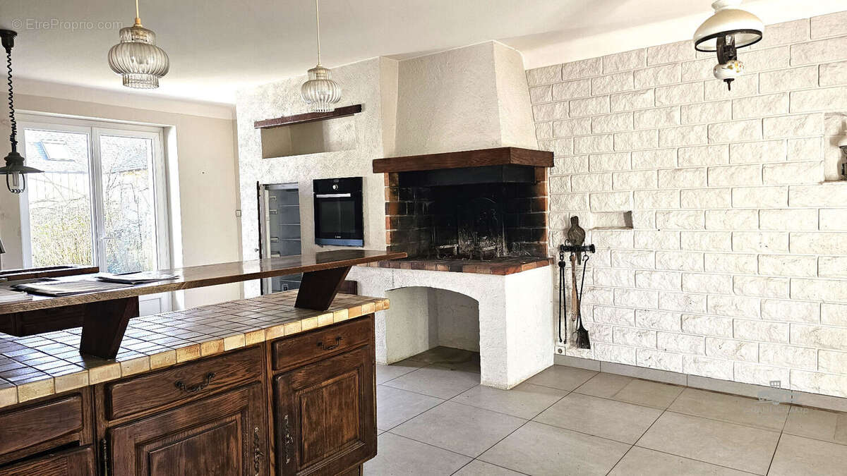 Maison à LA CHAPELLE-SUR-ERDRE