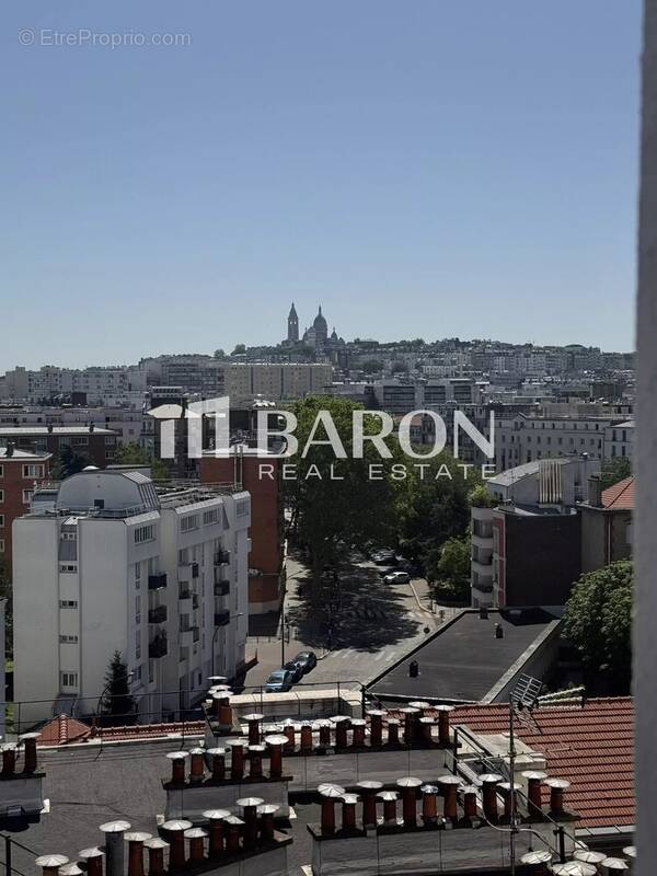 Appartement à PARIS-17E