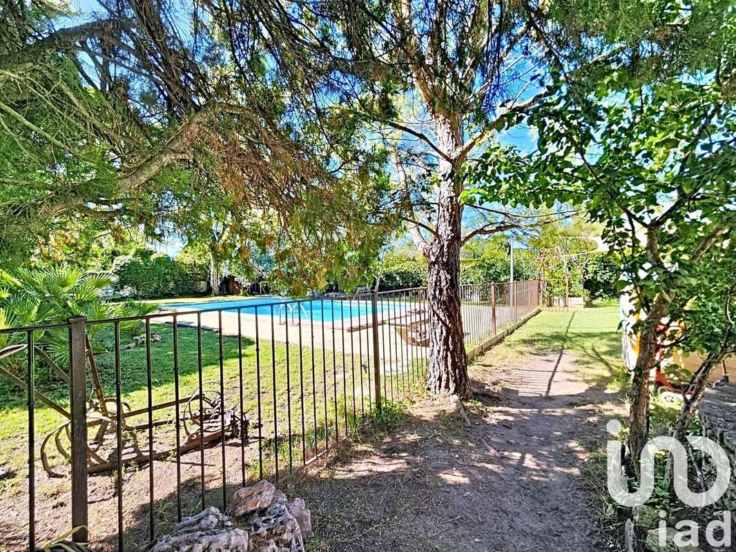 Photo 3 - Maison à SAUMANE-DE-VAUCLUSE