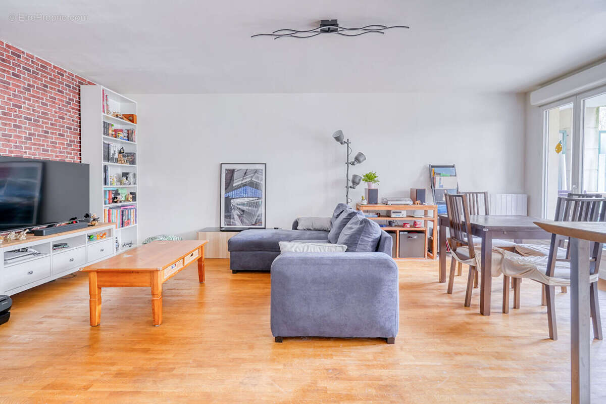 Appartement à LE PLESSIS-ROBINSON