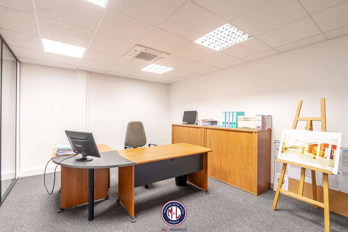 Commerce à SCY-CHAZELLES