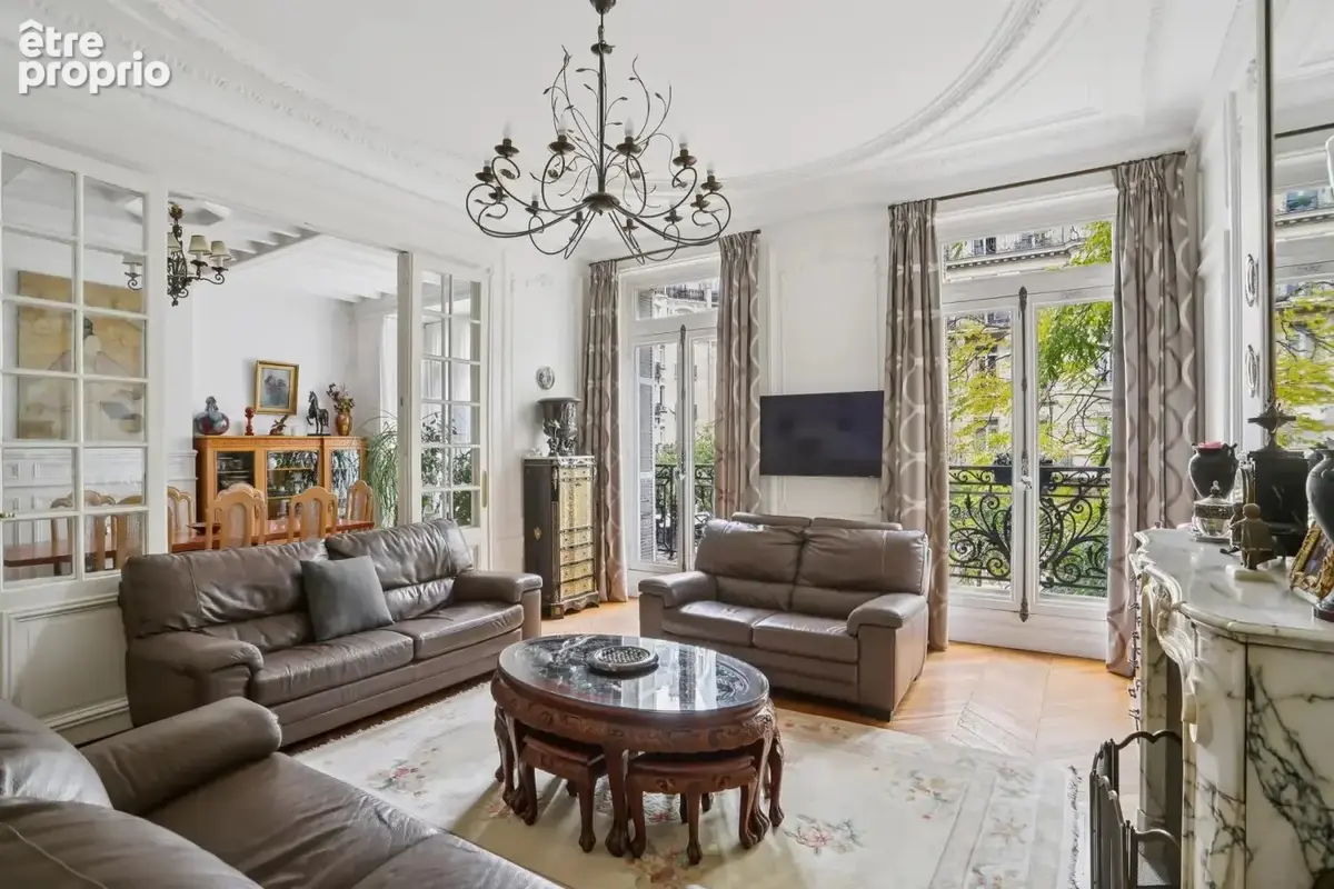 Wagram 75017 - 5 pieces - 149 m2 + balcon - photo 2