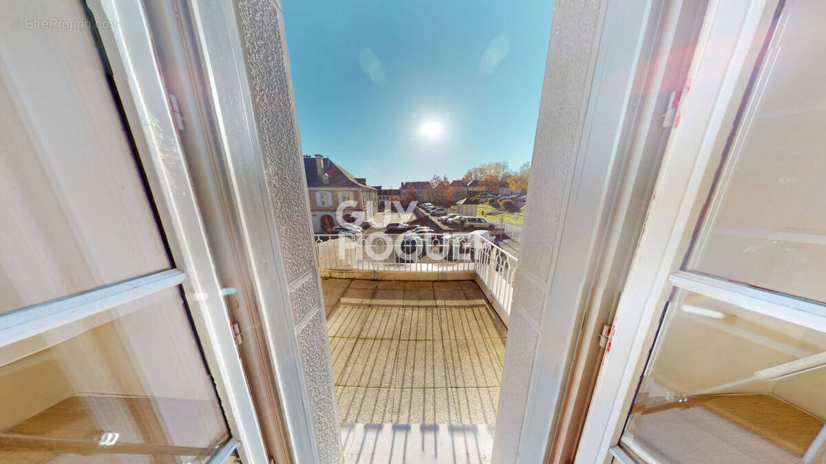 Appartement à MONEIN