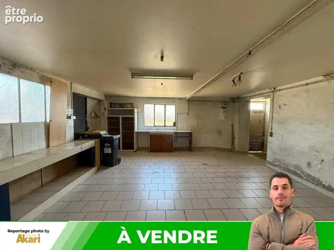 Appartement 6 pièces 406 m² à vendre à Savigne (86400) - photo 8