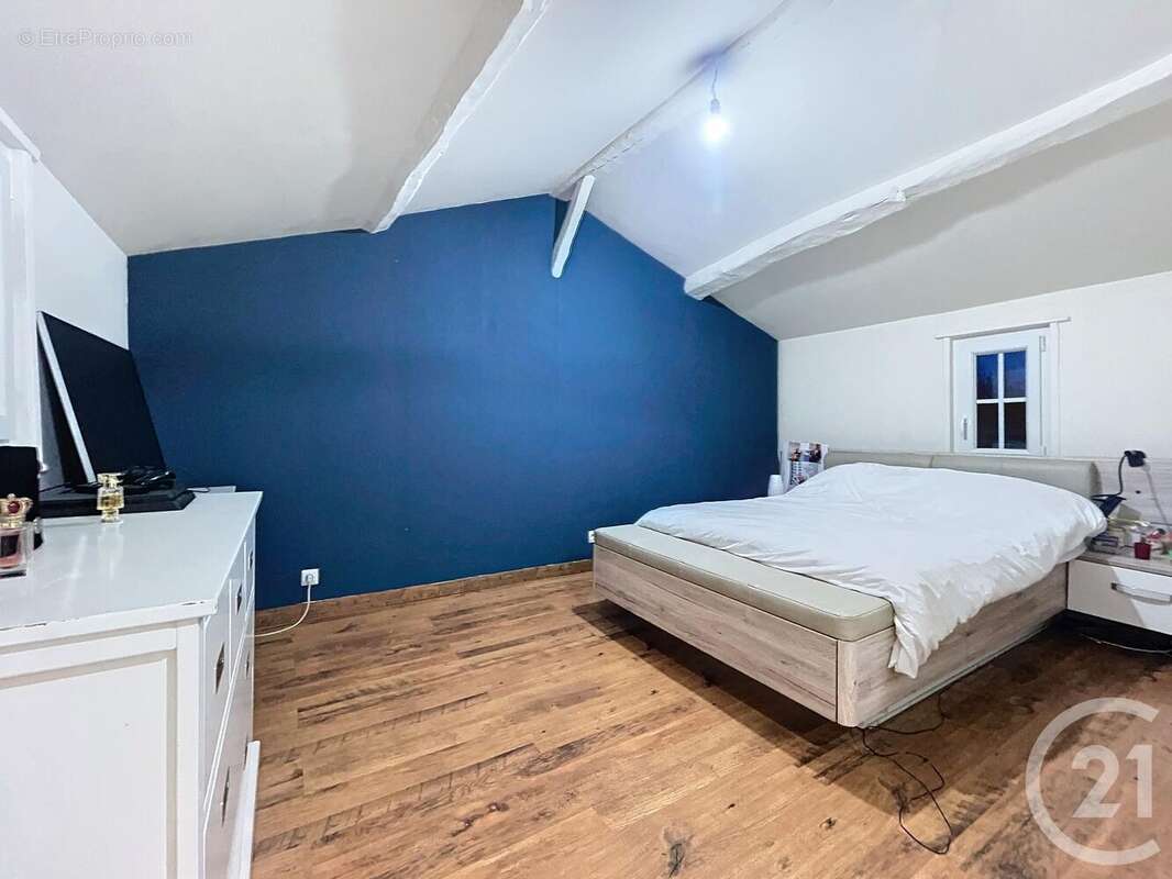 Maison à SAINT-AMAND-SUR-FION