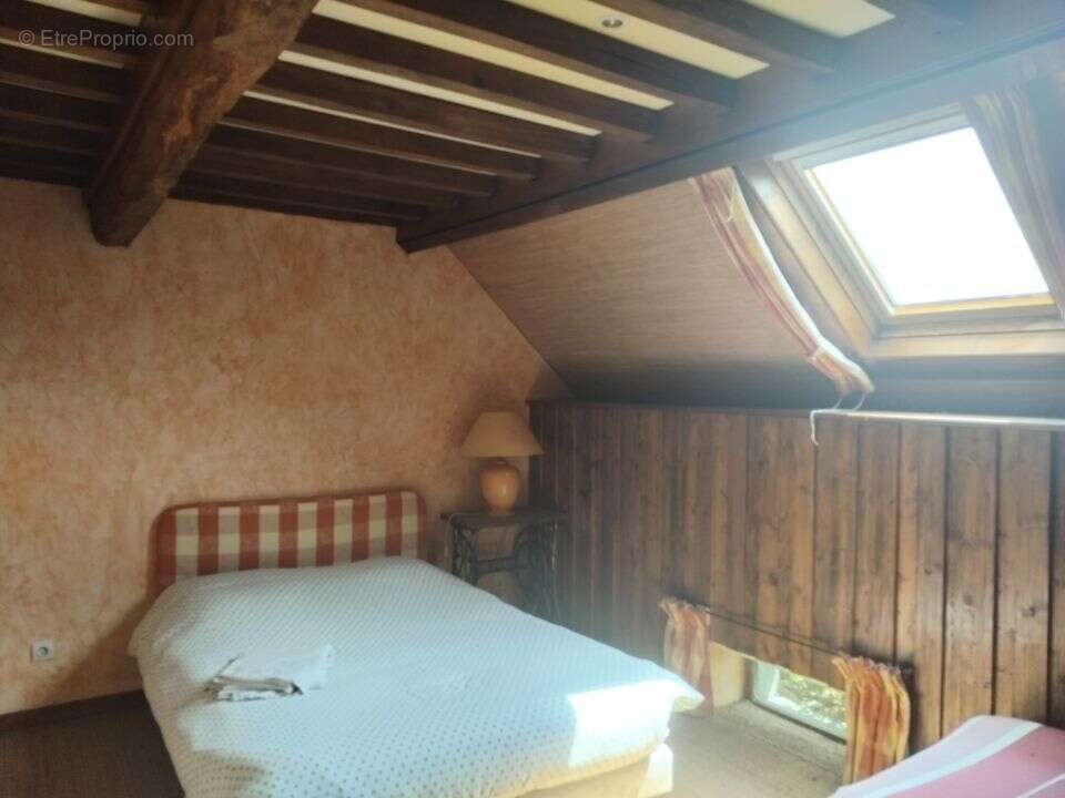 Maison 269 m² à Lormes  - photo 11