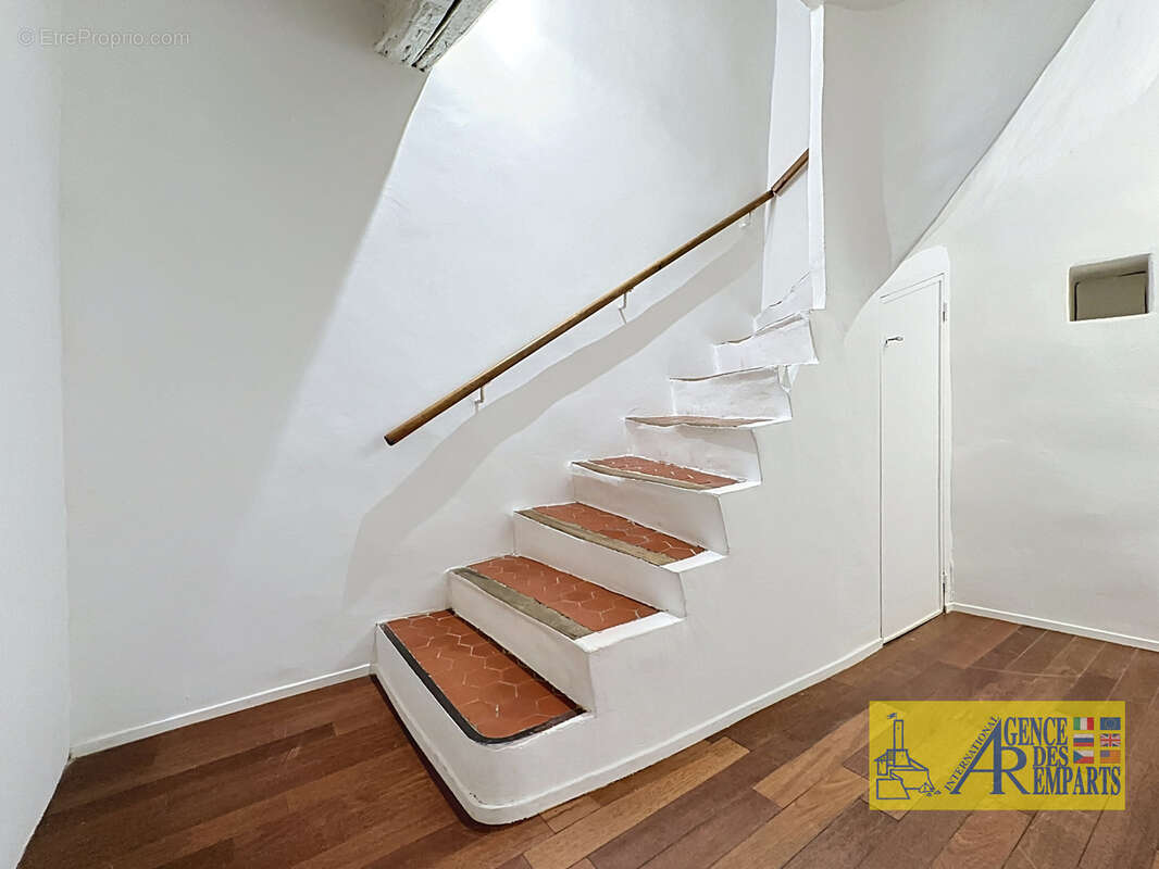 Appartement de caractère 82,95 m2 au cœur de la Vieille Ville - photo 14