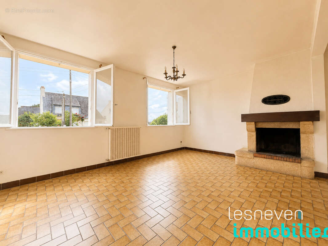 Maison à LESNEVEN