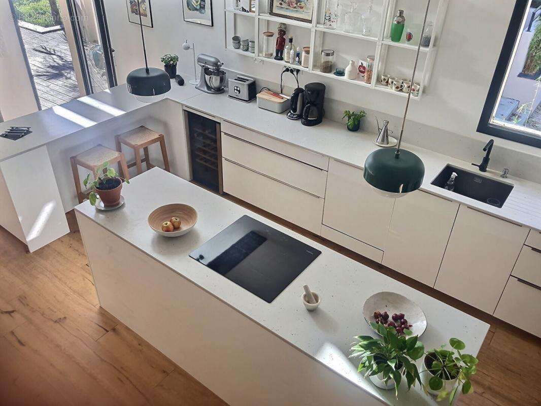 Maison à LES PONTS-DE-CE