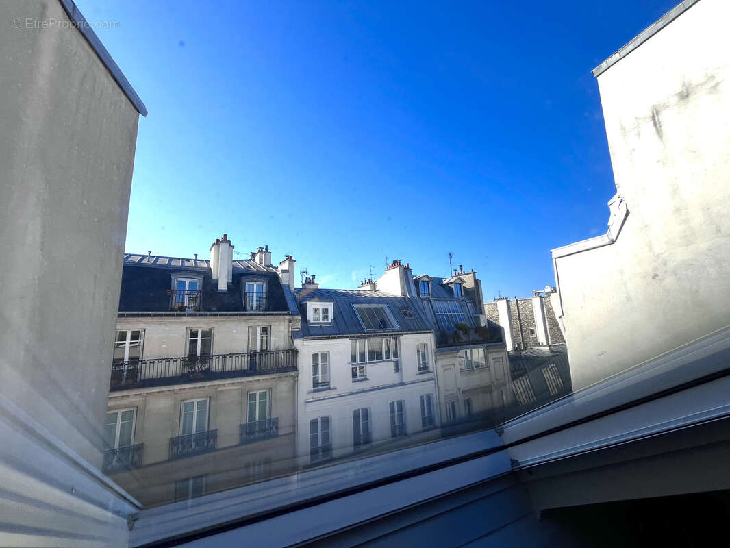 Appartement à PARIS-9E