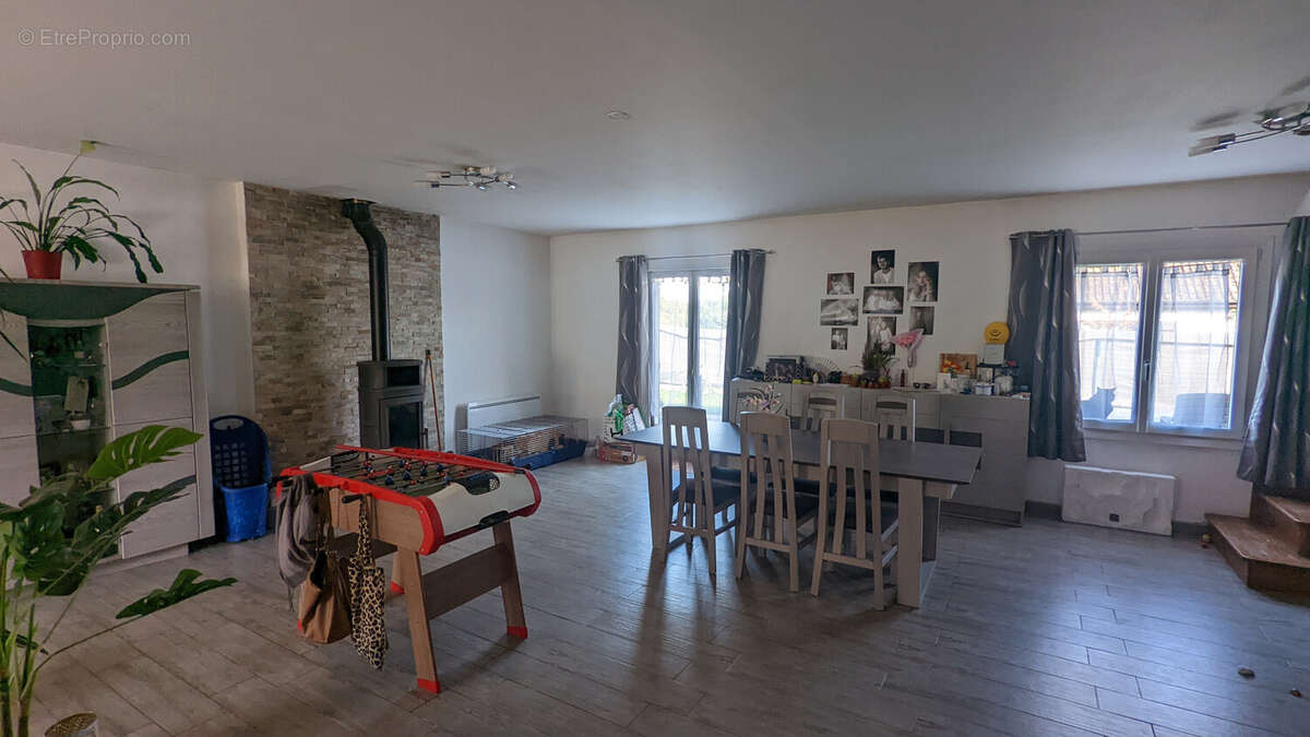 Maison à VILLERS-LES-POTS