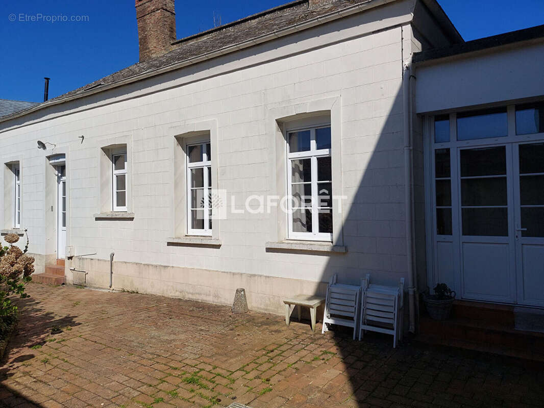 Maison à AUXI-LE-CHATEAU