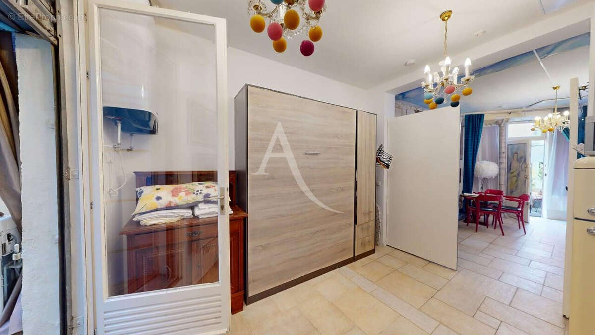 Commerce à PARIS-18E