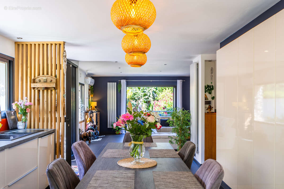 Appartement à SANARY-SUR-MER