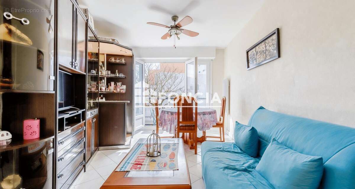 Appartement T2 avec cave – Vue latérale mer - photo 2