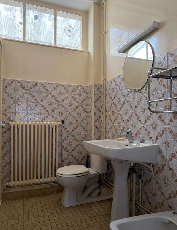 Maison à SAIZERAIS