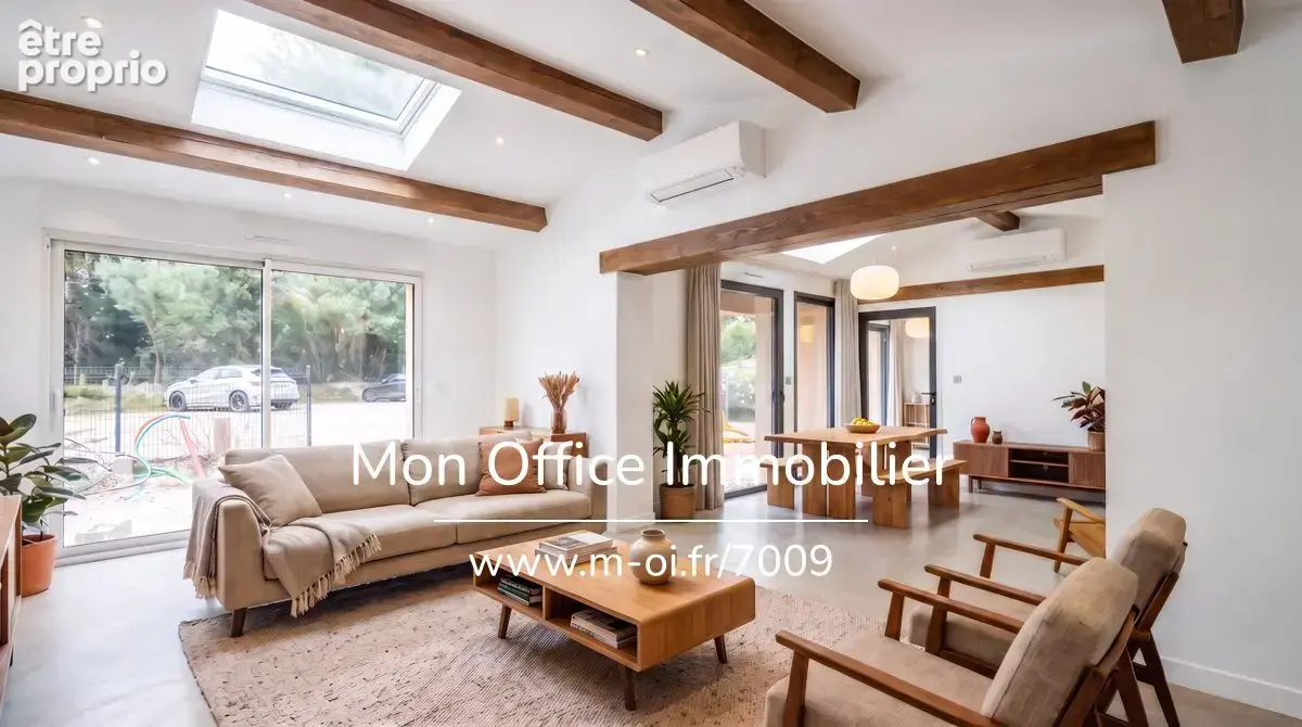 Référence : 7009-les. - maison rénovée à 100m de la mer avec jardin et garage à grimaud beauvallon - photo 4