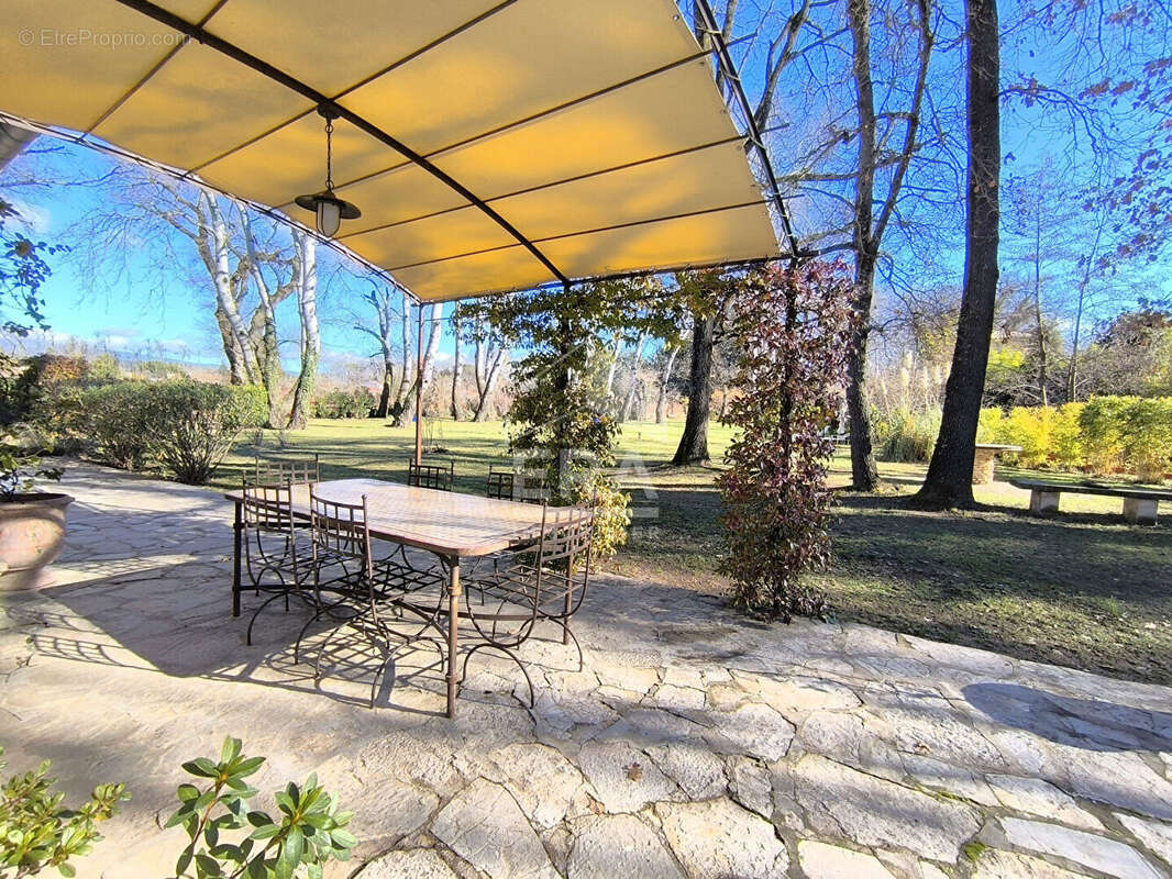 Maison à MAZAN
