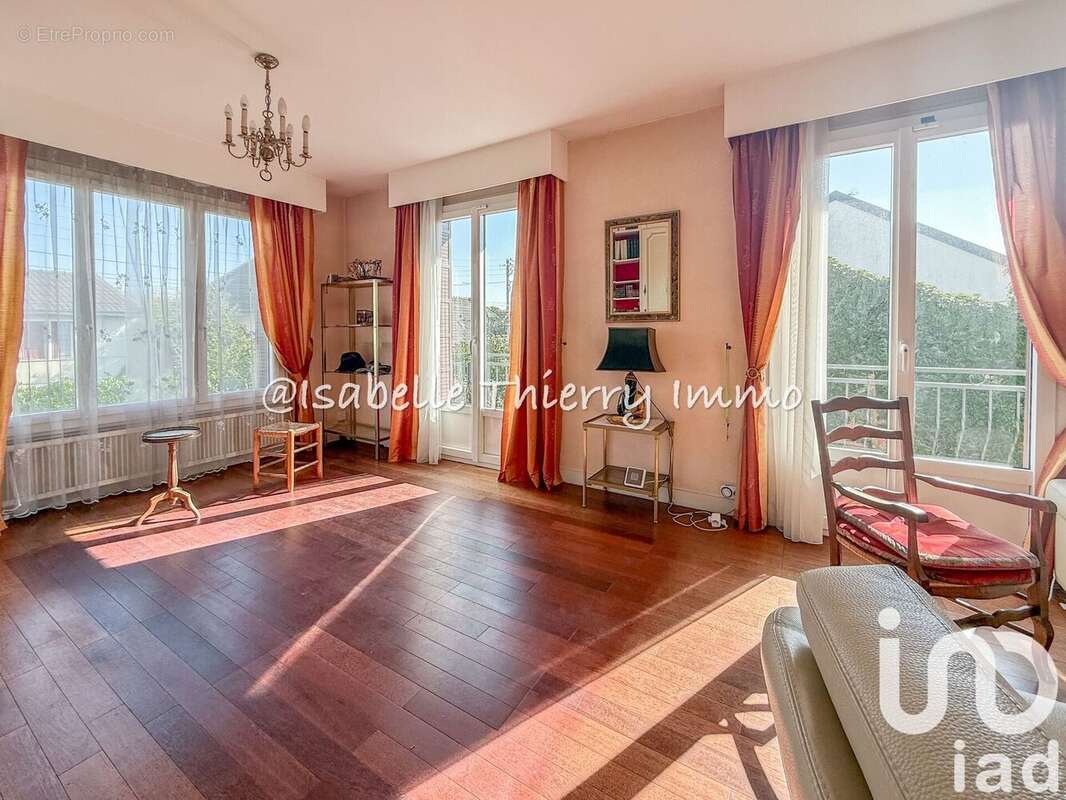 Photo 5 - Maison à ORSAY