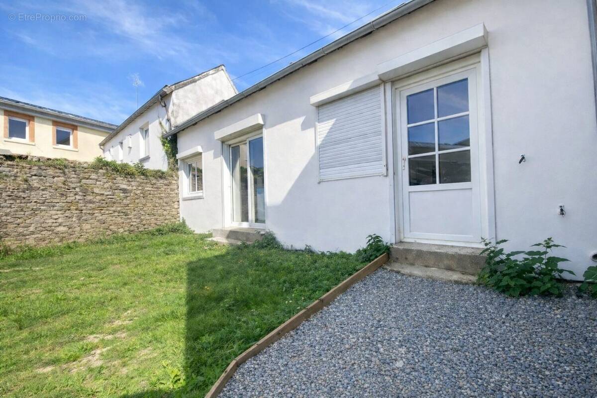 Maison à PLOERMEL