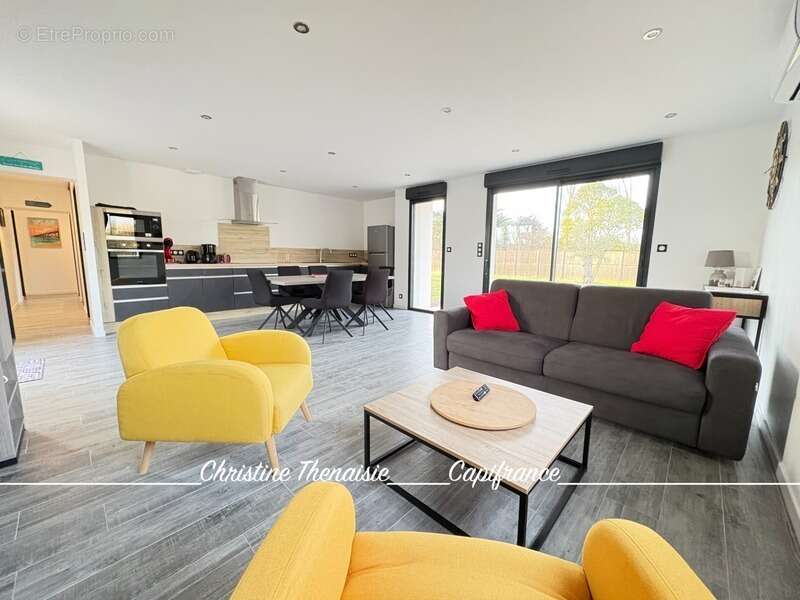 Maison à vendre Contemporaine - 2 chambres avec salle d'eau privative - Grand terrain  SAINT JEAN DE MONTS (85) - photo 11
