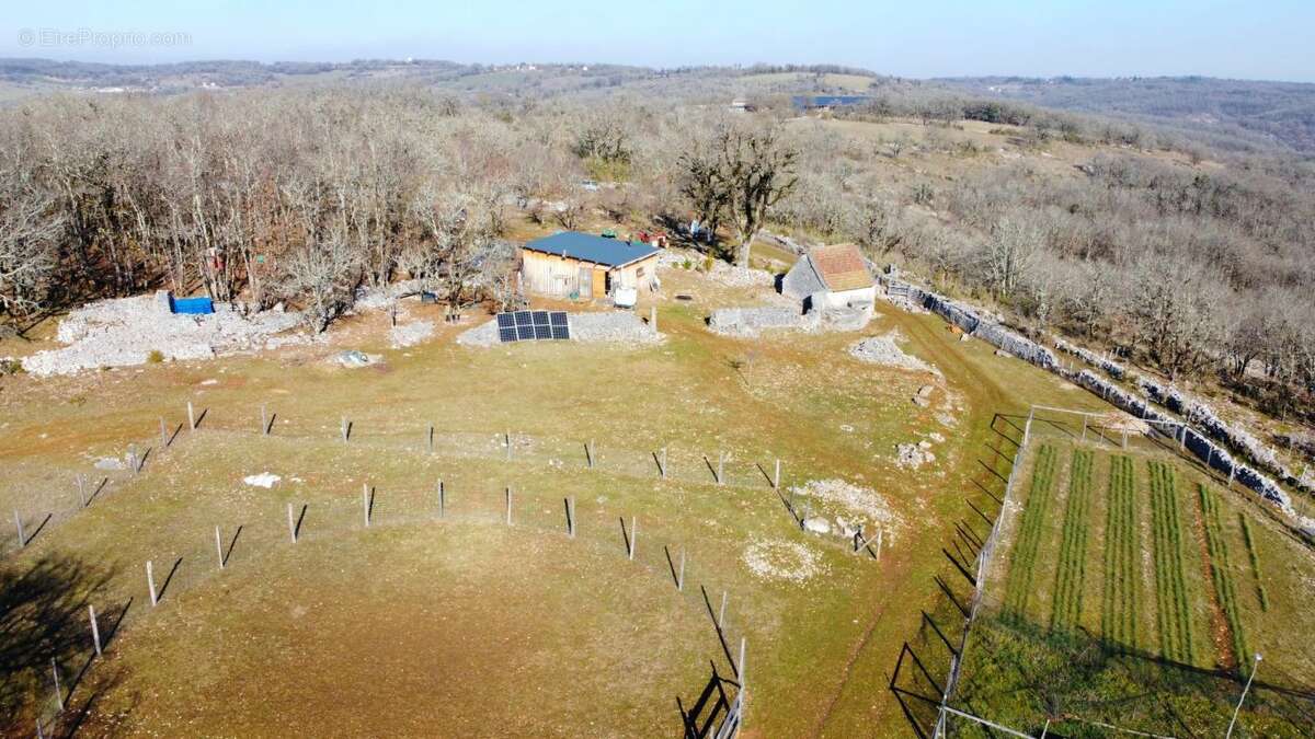 Terrain à SAINT-CHELS