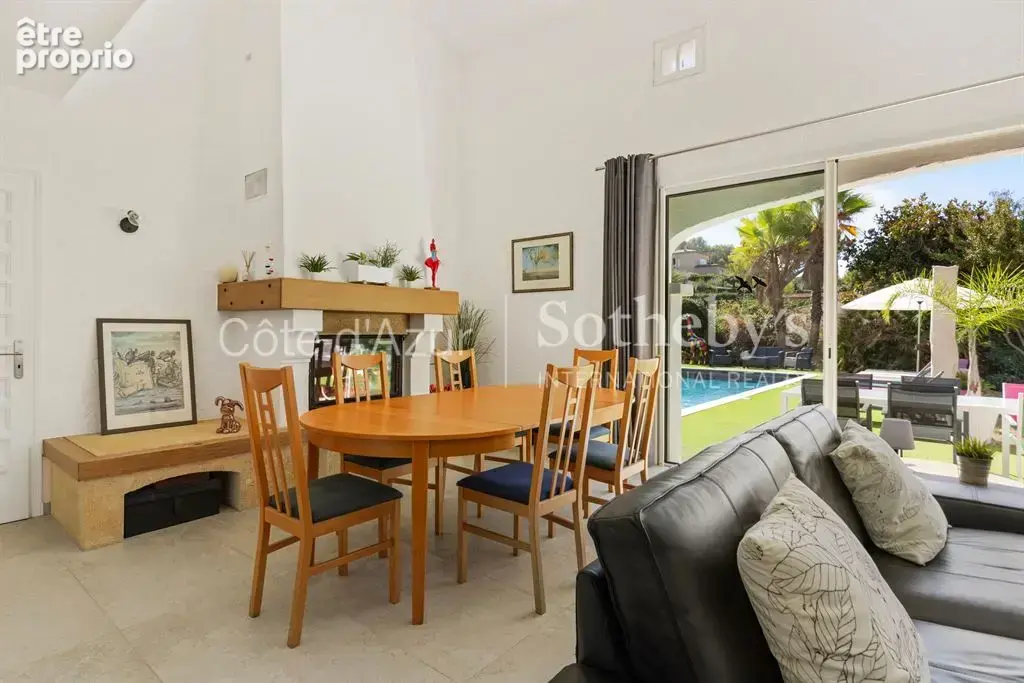 Villa de 184 m² avec piscine et jardin à Mougins, proche du village à pied - photo 12