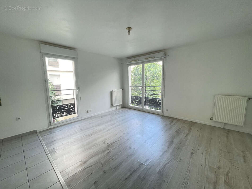 Appartement à POMPONNE