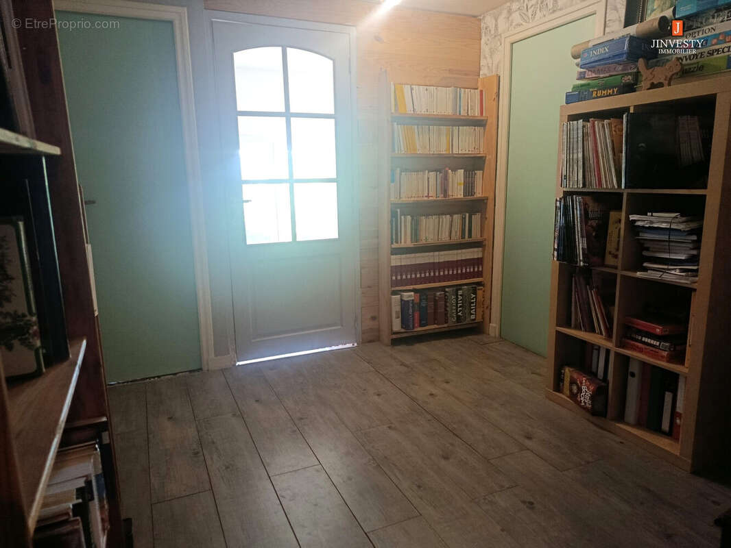 Maison 140 m² à Inzinzac-Lochrist  - photo 4