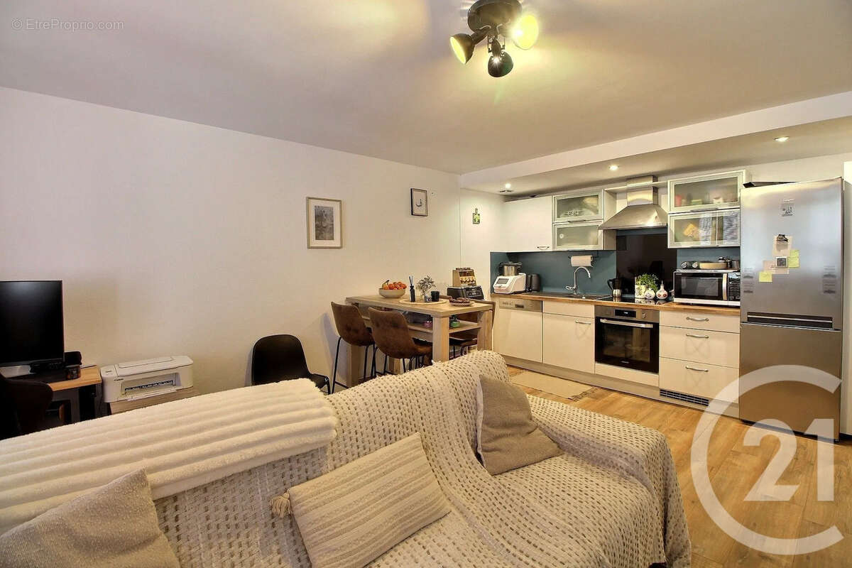 Appartement à EVIAN-LES-BAINS
