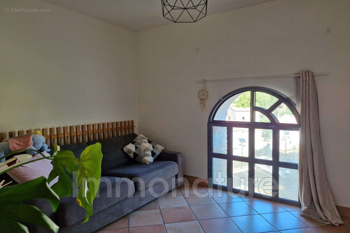 Appartement à LAROQUE