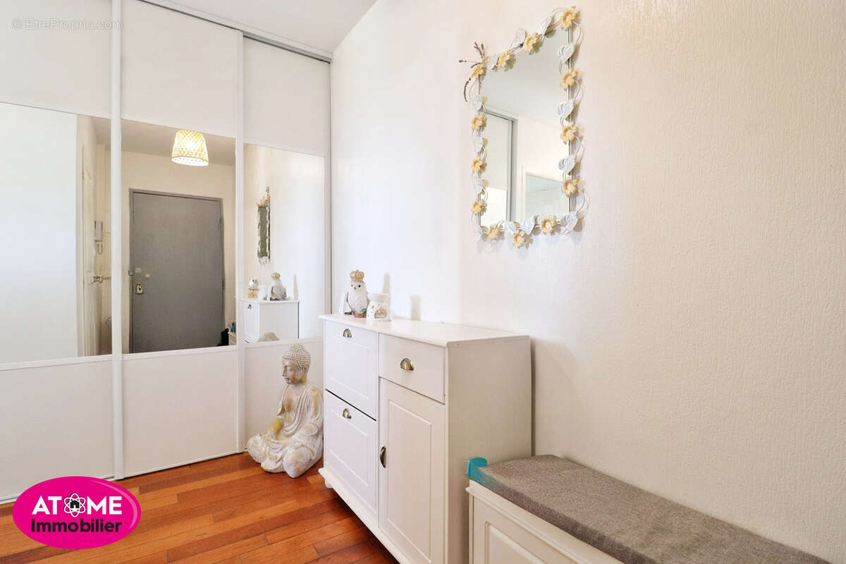 Appartement à SAINT-PRIVAT-LA-MONTAGNE