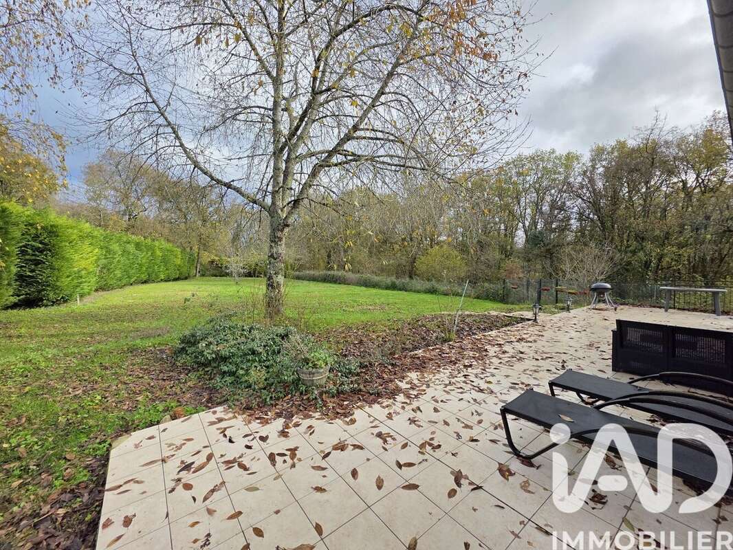 Photo 2 - Maison à PUYMOYEN