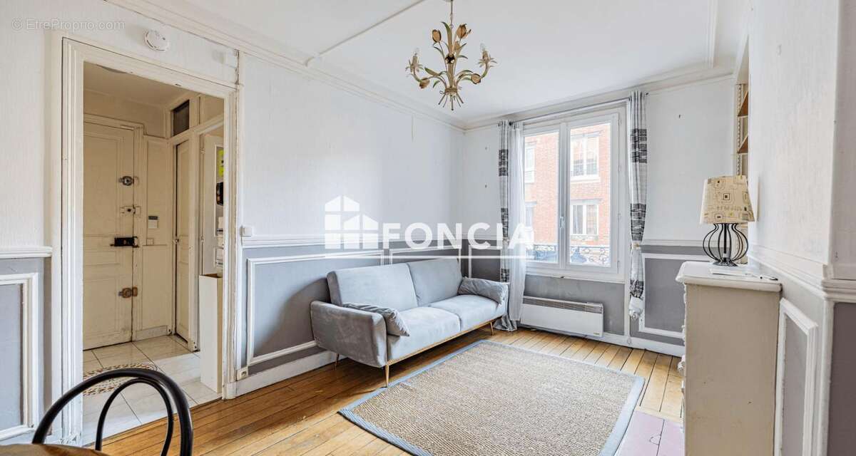 Appartement à PARIS-11E