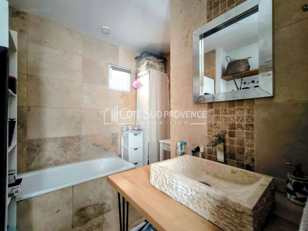 Maison 128 m² à Saint-Didier  - photo 19