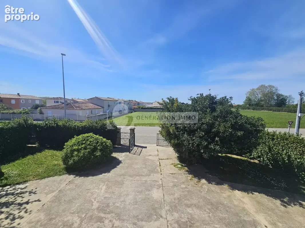 RAPHÈLE LES ARLES - Maison familiale de 226 m2 A - photo 19