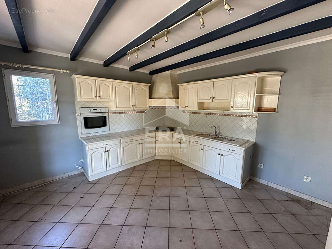 Maison à LANCON-PROVENCE