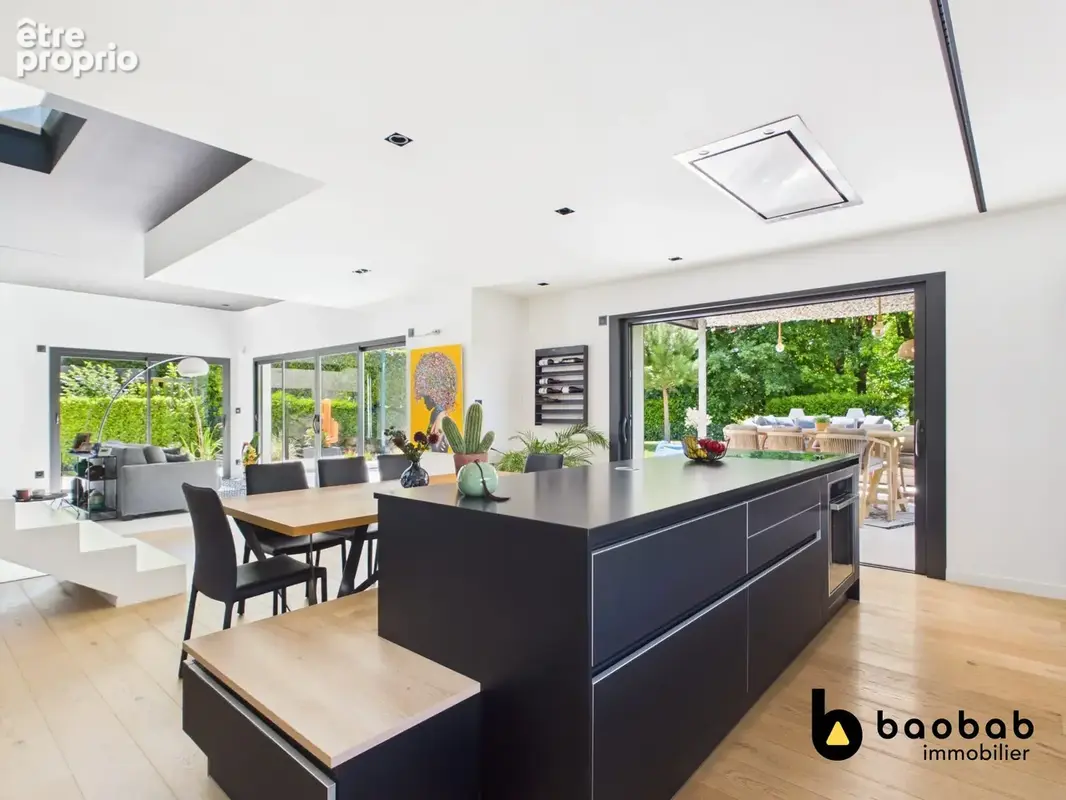 Maison 6 pièces 290 m² à vendre à Challes-Les-Eaux (73190) - photo 4