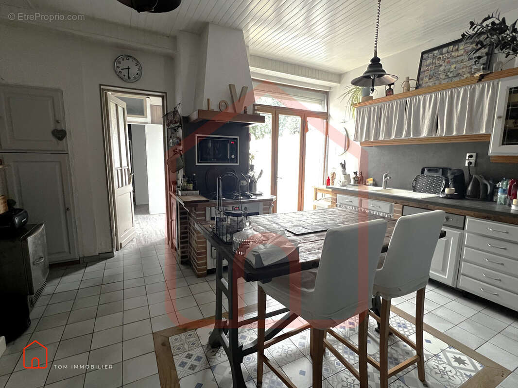 Maison à HELLEMMES-LILLE