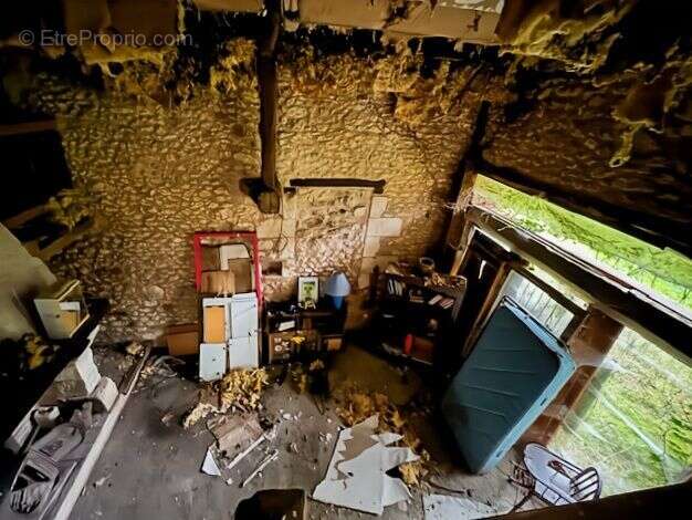 Maison à SAINT-ASTIER