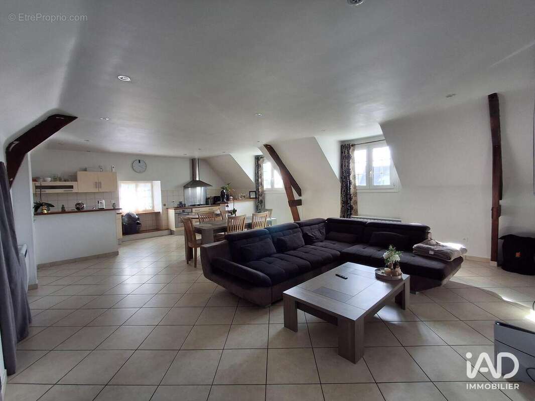 Photo 8 - Commerce à GESTEL