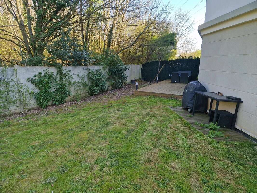 Appartement à THIAIS